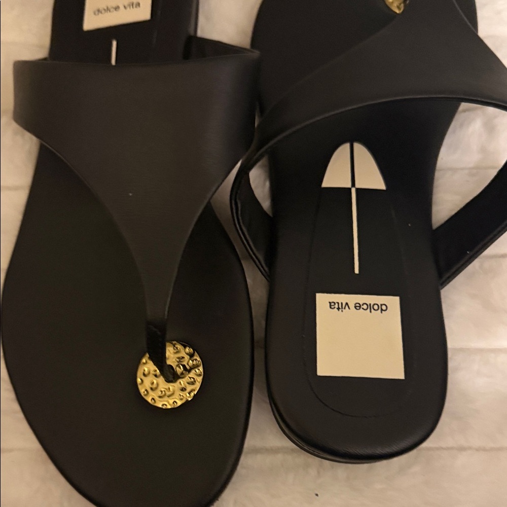 Dolce Vita Black Thong Sandals with Gold Disc Accent - Picture 2 of 5